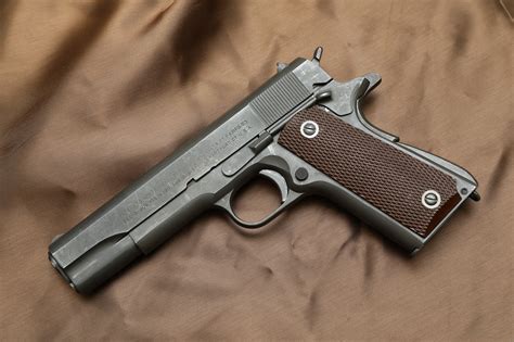 Лендлизовский Colt 1911a1 #1099880, 1942 год купить по выгодной цене с ...