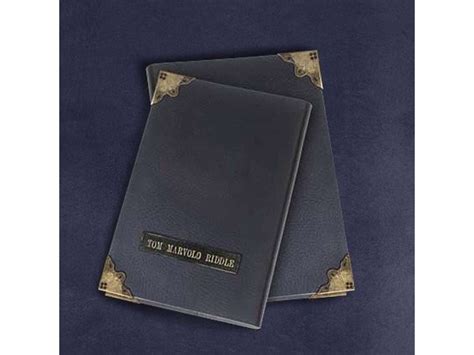 Køb Tom Riddle Diary 1 1 Replica Fra Harry Potter Hos Superhelten Legetøj