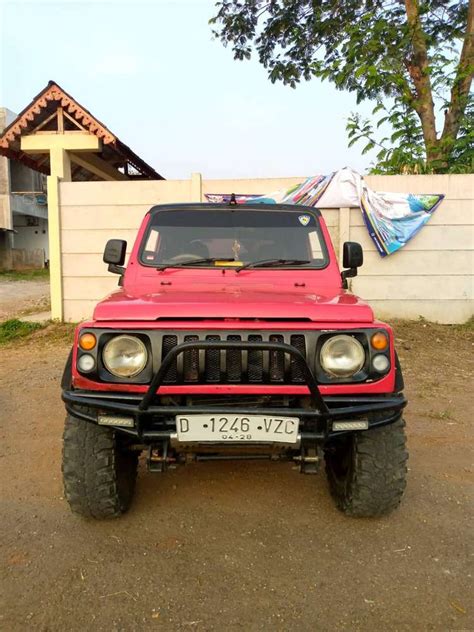 Dijual Suzuki Jimny 4x4 Bandung 95 Buah Dengan Harga Rp 29 000 000