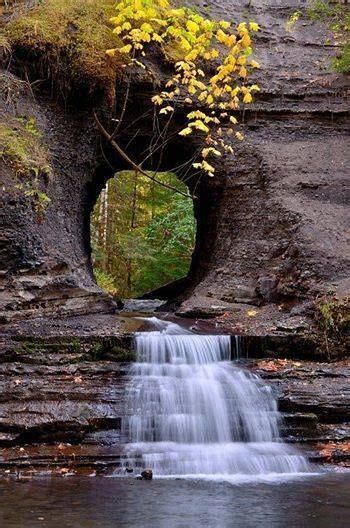 Port Alberni Columbia Brytyjska Beautiful Waterfalls Beautiful