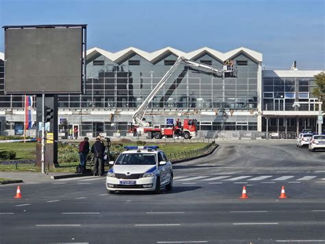 Novosadska Opozicija Vlast Spremila Provokatore Za Protest U Novom Sadu