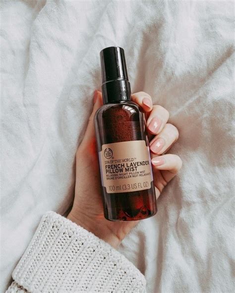 5 Sleeping Spray Aroma Lavender Yang Bikin Tidur Nyenyak Dan Bebas Nyamuk