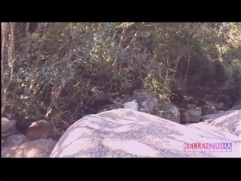 Exhibicionismo entre las montañas y cascadas de Brasil AMADOR XVIDEOS