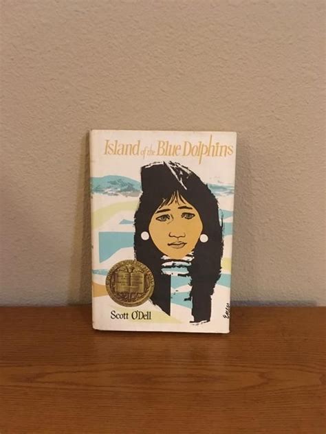 Vintage Hardcover Copy Of Island Of The Blue Dolphins By Scott Etsy