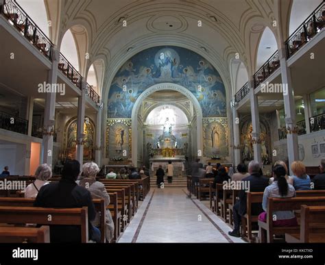 Chapelle Notre Dame De La Medaille Miraculeuse Riva Sinistra Di Parigi