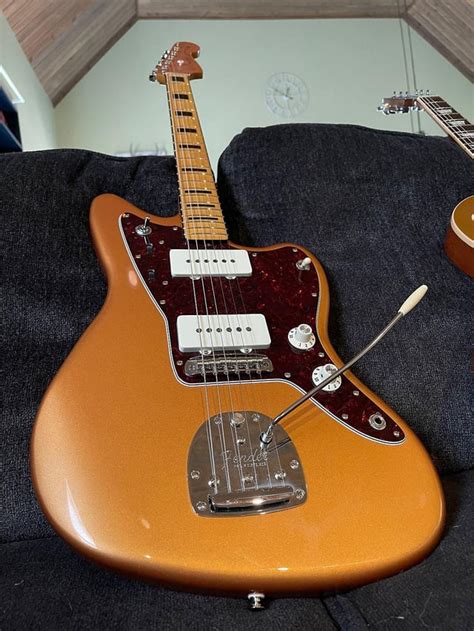 My Fender Duo Sonic Relicd Cherry Burst Finish With Modified Hardware