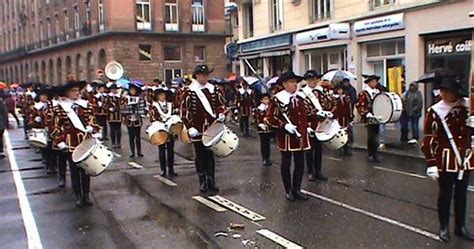 Vie Locale Saint Jean De Losne La Batterie Fanfare Au Carnaval De