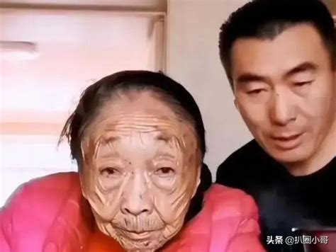 85歲馬玉琴換新搭檔，帶「侄女」一起露面，網友：不要玉成了？ 每日頭條