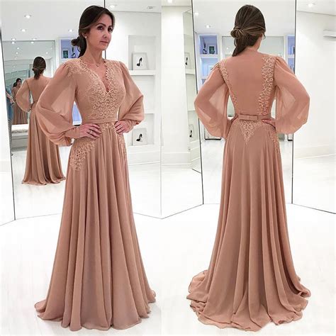 Blush Pink Chiffon Sexy V Neck Evening Dresses Floor Length Long Sleeve Formal Party Gowns Lace