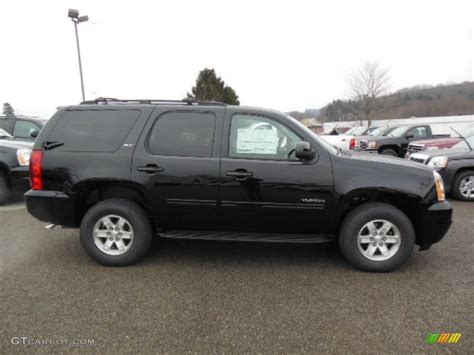 Onyx Black 2013 GMC Yukon SLT 4x4 Exterior Photo 73898723 GTCarLot