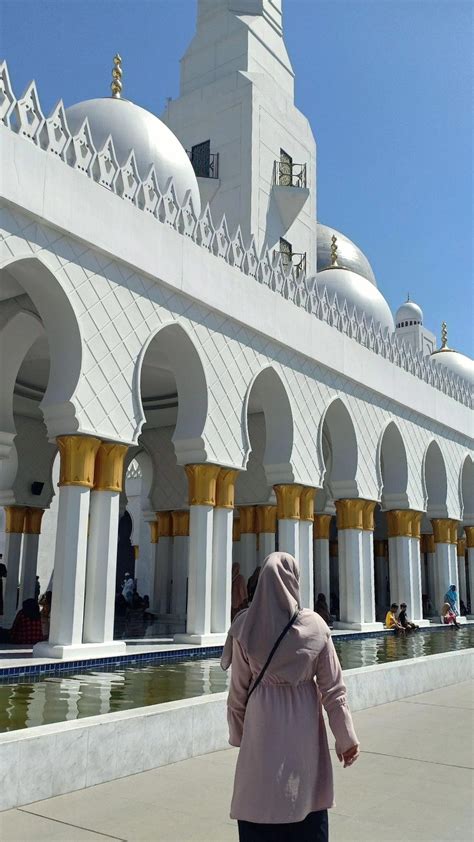 Masjid Sheikh Zayed Surakarta In 2023