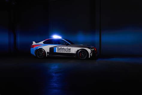 Nitro pe BMW M celebra sus 25 años como auto oficial de MotoGP