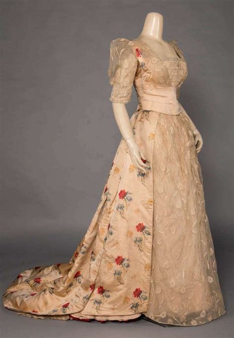 Marjorie Merriweather Post S Evening Dress Artofit