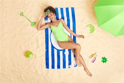 Página Imágenes de Bikini Summer Descarga gratuita en Freepik