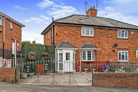 3 Bed Semi Detached House For Sale In Marigold Crescent Dudley Dy1