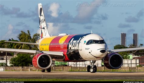 PR YSH Azul Linhas Aéreas Brasileiras Airbus A320 251N Photo by Eduardo