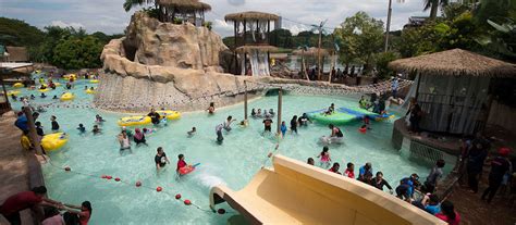 About Us - Wet World Shah Alam: Fun in the sun at Wet World!