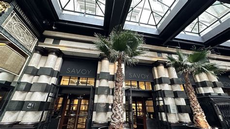 Unveiling Elegance: A Detailed Savoy Hotel Review - Luxurious Splendor ...