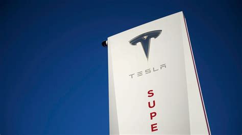 Tesla Building Worlds Largest Supercharger Station In California