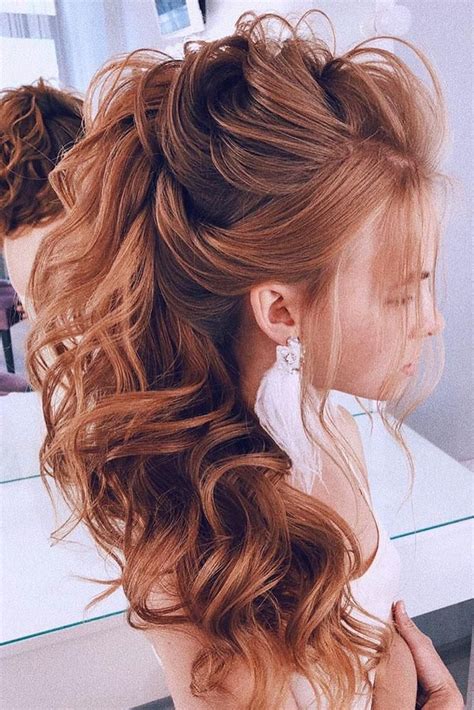 Swept Back Wedding Hairstyles 30 Best Looks Expert Tips Curly