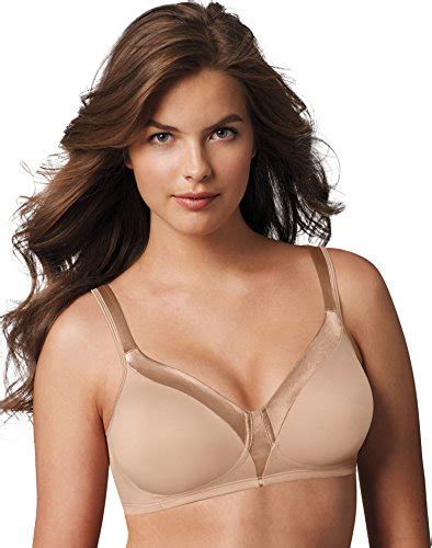 16 Best Wireless Bras For Big Busts That Are Truly Supportive