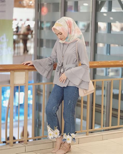 Outfit Baju Atasan Berhijab Ala Selebgram Top Blouse Abu Abu