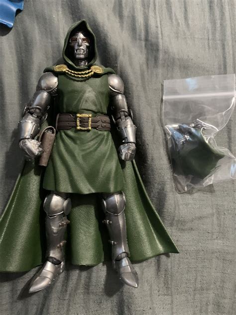 Mavin Marvel Legends Doctor Doom Super Skrull BAF Complete Loose Figure