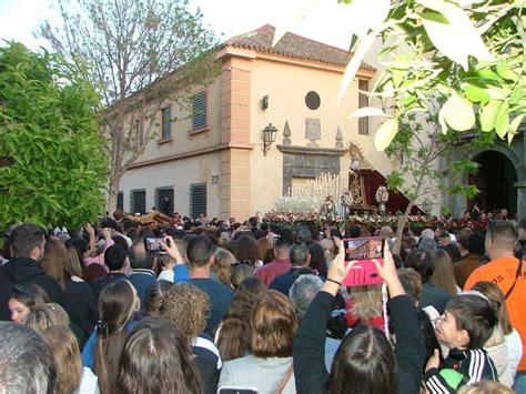 El Faro Con Motril Y Su Semana Santa Salud Y Consuelo Despliegan