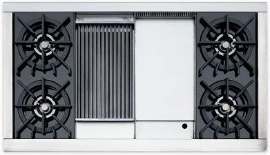 Wolf 48-Inch Rangetop with 4 Burners, Charbroiler and Griddle | Range ...