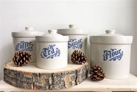 Vintage Pfaltzgraff Yorktowne Canister Set Of 4blue Floral Ceramic