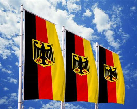 Sport And Freizeit Flagge Deutschland Mit Adler Und Wappen Der 16