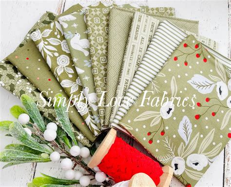 Christmas Morning Fat Quarter Bundle 9 Green Fabrics By Lella