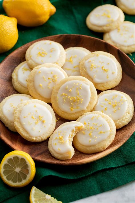 Lemon Butter Cookies With Icing