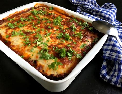 Moussaka L Kker Opskrift P Den Gr Ske Klassiker Madenimitliv Dk