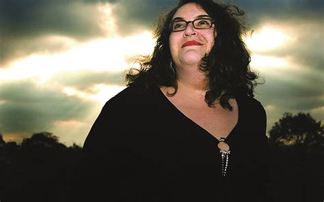 Visão A mundo dominado por mulheres em O Poder de Naomi Alderman