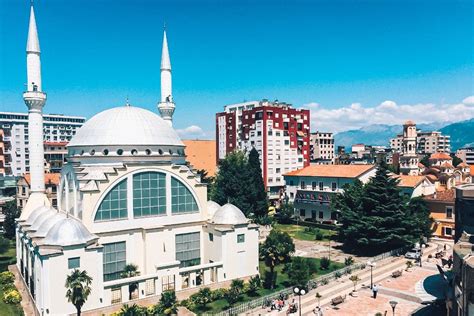 Xhamia E Madhe Ebu Bekr Mosque Mosques In Tirana Albania