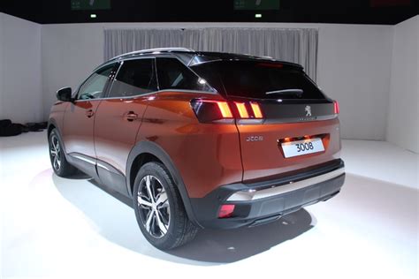 Vidéo Découvrez tous les details du nouveau Peugeot 3008 le futur