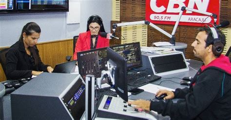 Sintonia Radiofônica Programa Cbn Aracaju Apresentação Amália Roeder