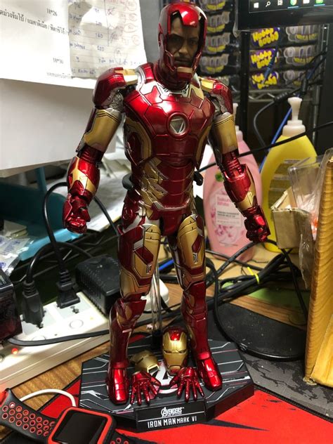 Buy HC Hot Toys Avengers Iron Man Mark XLII Gloden Black Ver PVC