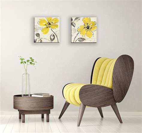 10+ Yellow Wall Decor Ideas