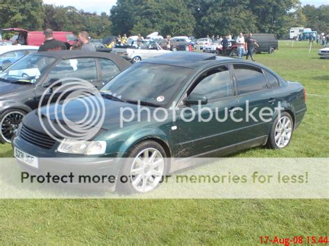 Green And Cream Passat B5 Saloon