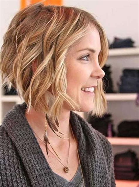 Best Ideas Of Medium Short Haircuts For Thick Wavy Hair Wavy