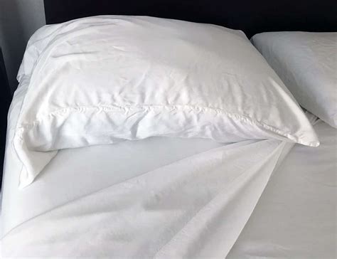 Bamboo vs. Cotton: Which Sheets Are Best For You? - Mattress Clarity