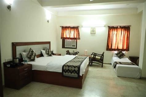 HOTEL ASHISH PALACE AGRA BEST RATES GUARANTEE BOOK NOW