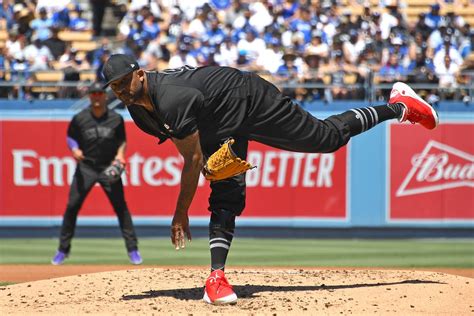 Yankees Highlights: Late rally comes up empty as Dodgers narrowly ...