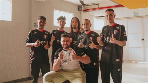 B4 Esports Bate Arctic E Conquista Edição De Abril Da Liga Gamers Club