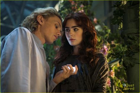 'The Mortal Instruments: City of Bones' stills - Jace & Clary Photo ...