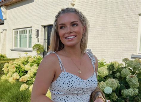 Oost Vlaamse Insta Babe India Brengt Ons Naar De Zevende Hemel Met Zalige Bikinifoto S