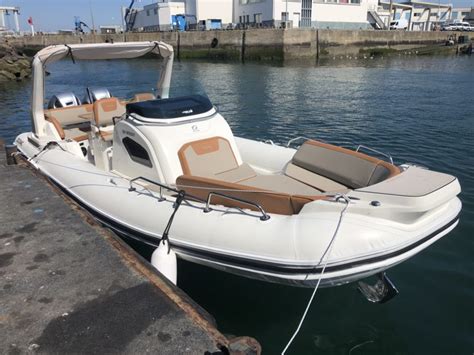 ZODIAC MEDLINE 9 Bateau Moteur D Occasion Lemerle Bateaux