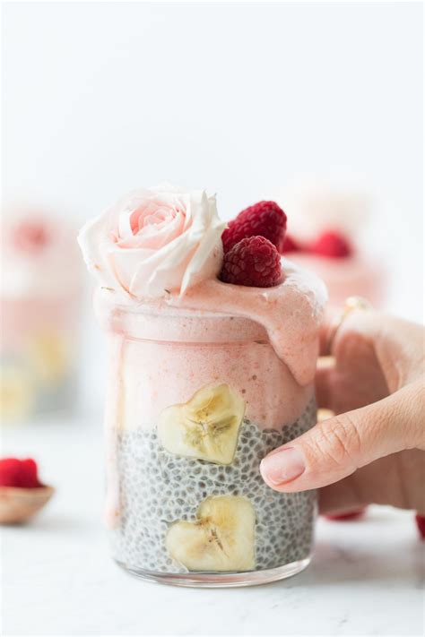 Lovers Chia Pudding Parfait